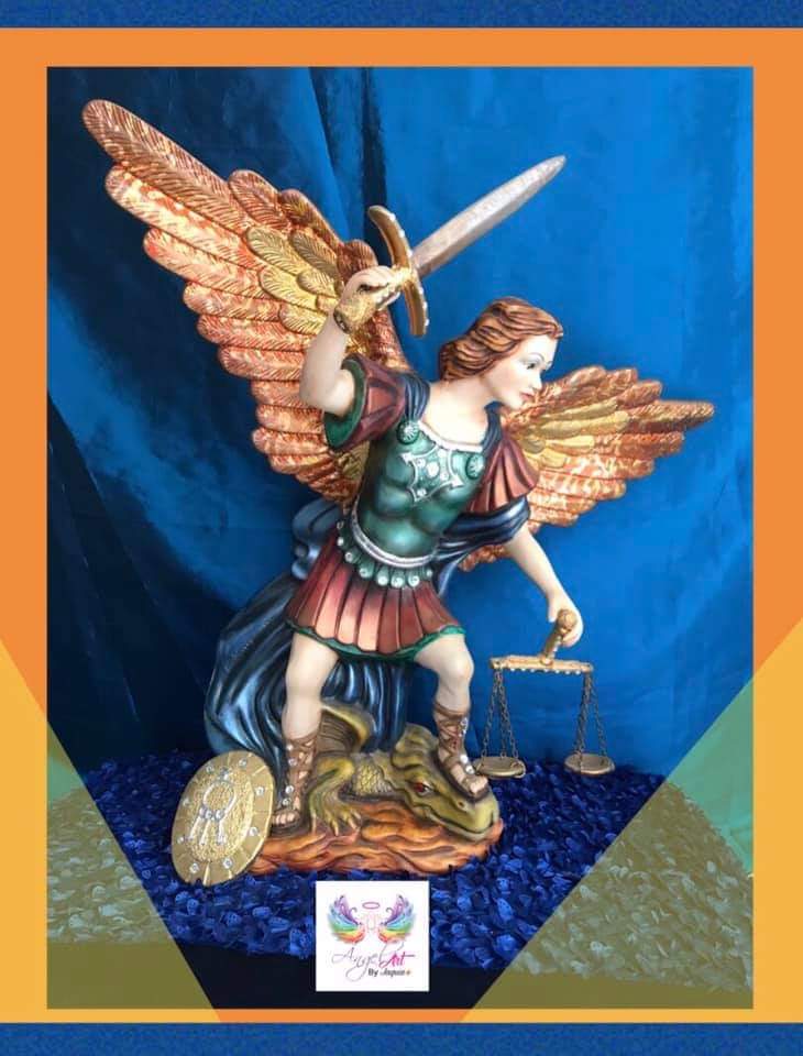 Arcangel escultura de Jaquie